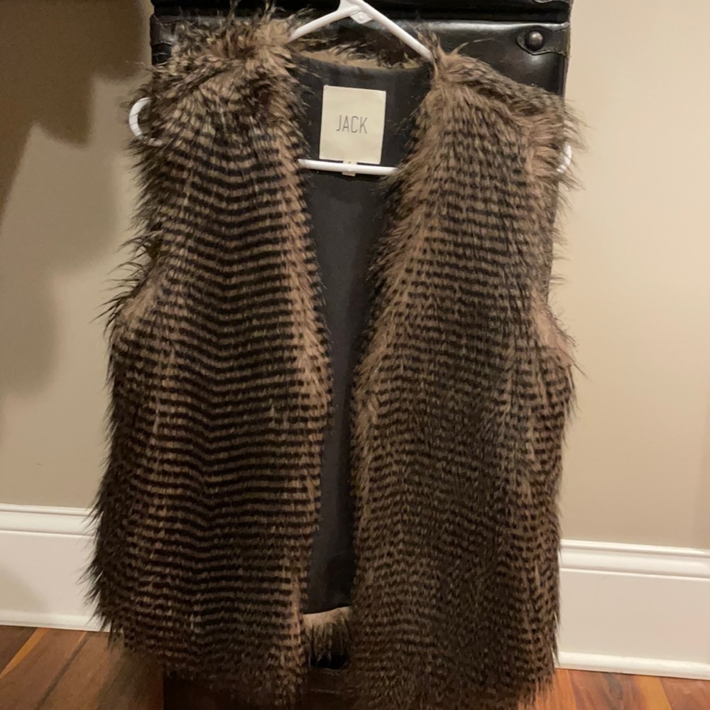 Jack faux fur vest